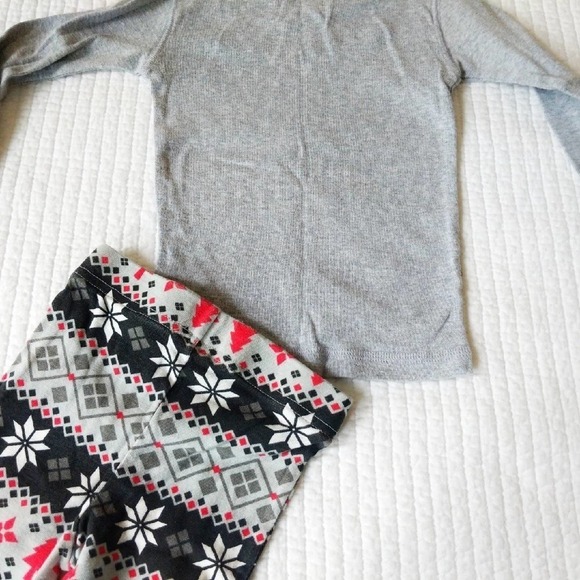 Petit Lem 3T Holiday Fair Isle PJs Grey Family Match - Picture 3 of 3